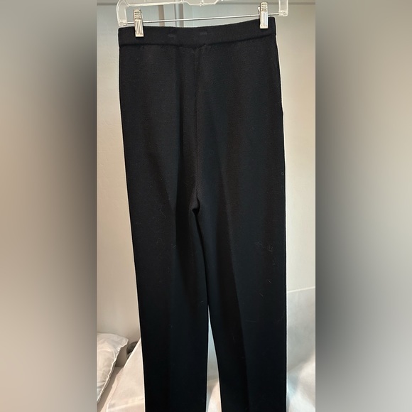 St. John Collection by Marie Gray Black Knit Wide Leg - Picture 2 of 8